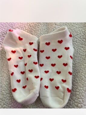 Brandy Melville White Ankle Socks with Red Heart Print